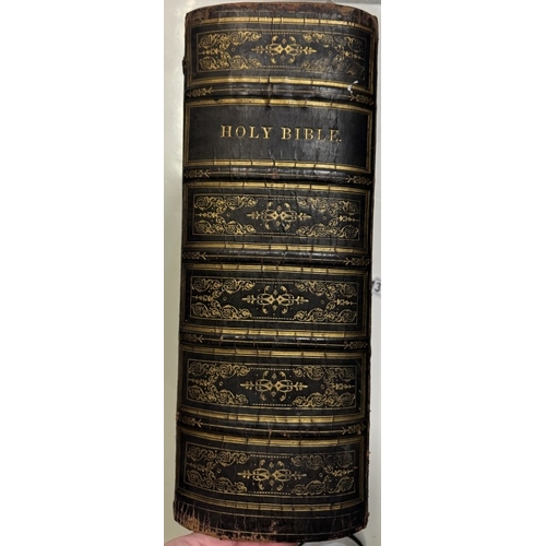 1316 - A Large Rev Matthew Henry Family Devotional Bible