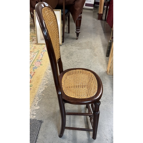 1354 - An Early mid 20th century mahogany side chair with bergère reeded panels