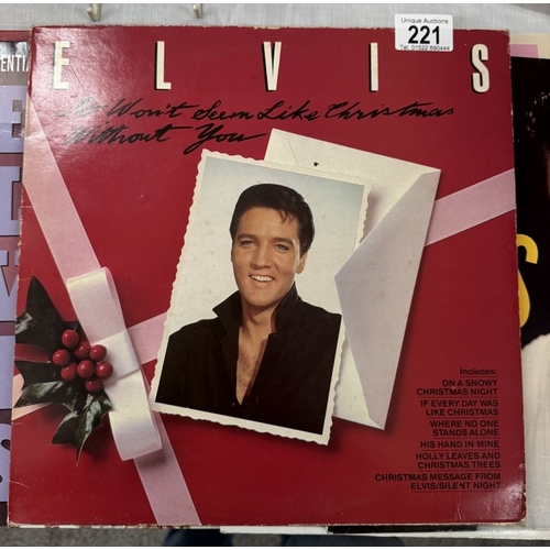 221 - An interesting lot of Elvis albums including Blackstar, Essential Vol 1 & 2