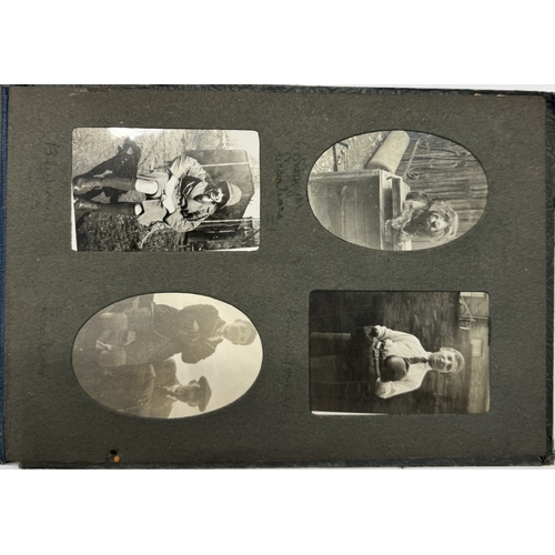 1190 - A rare USA American early 20th Century family album