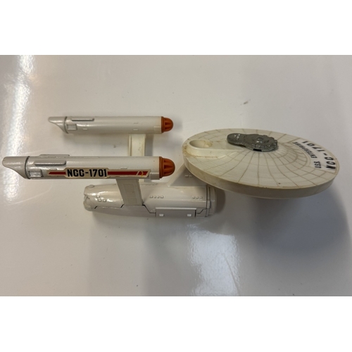 277 - A boxed Dinky Star Trek 358 USS Enterprise & 357 Klingon Battlecruiser