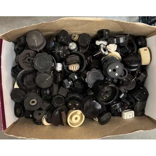 294 - A large quantity of vintage valve radio, Valves & knobs