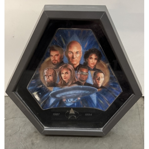 301 - 2 Star Trek limited edition porcelain plaques in boxes