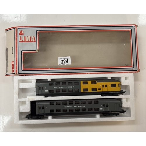 324 - 4 Roco HO 44013 twin packs & a Lima 309260L twin pack