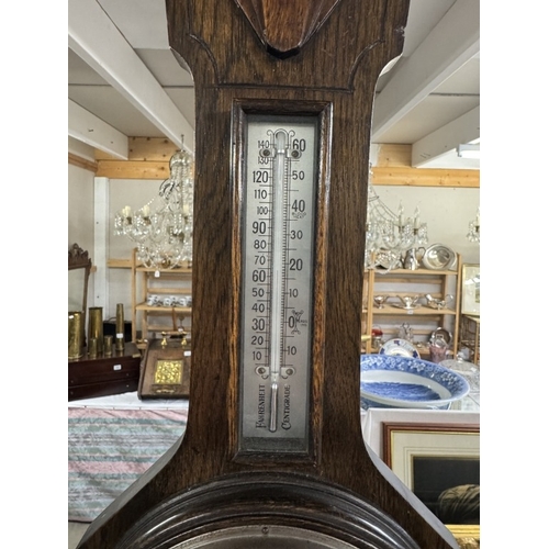 1401 - A vintage oak barometer COLLECT ONLY