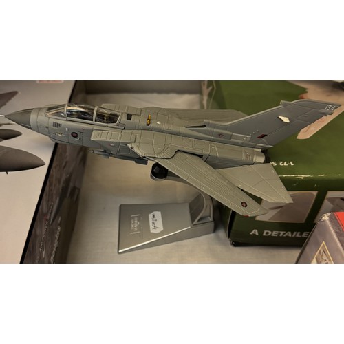 251 - 6 boxed modern military jet models by Hobbymaster & Corgi Aviation Archive & 1 unboxed Corgi Tornado... 