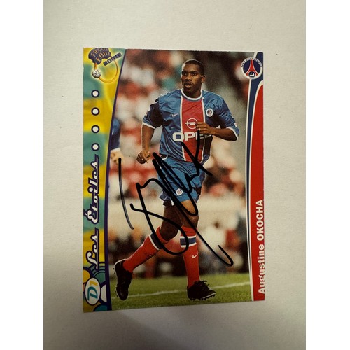 60A - An album of 26 signed football trading cards including Van Basten, David Platt, Glenn Hoddle, Mark H... 