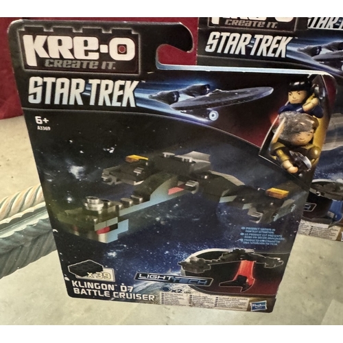 333 - A selection of boxed Star Trek & Star Wars toys including Hot Wheels & Kre-O