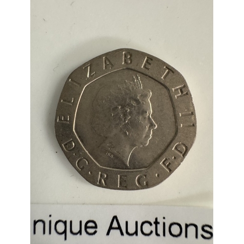 1200 - An undated 20p piece