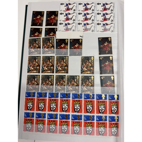 1200H - 7 stamp albums of GB stamps including Victoria, Penny Reds, Edwardian & Queen Elizabeth II