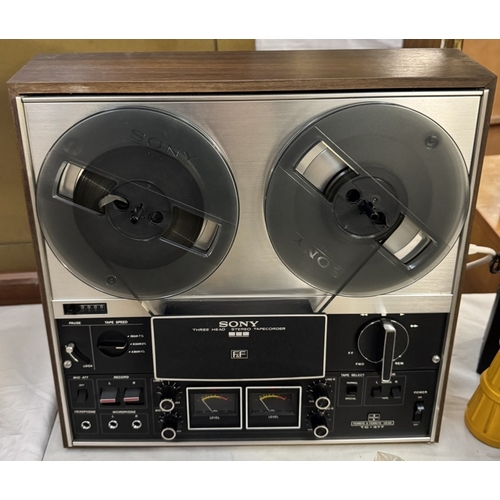 1696 - A vintage Sony upright reel to reel tape recorder, TC-337 (untested) COLLECT ONLY