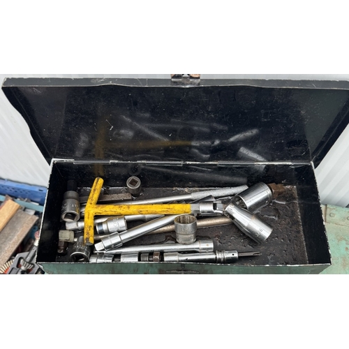 1734 - A quantity of tool chests with drill bits etc.
COLLECT ONLY