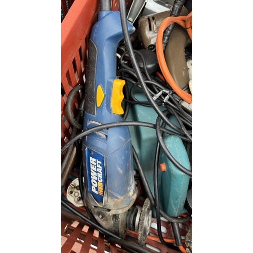 1739 - A quantity of assorted electrical tools including drills x6 all working COLLECT ONLY