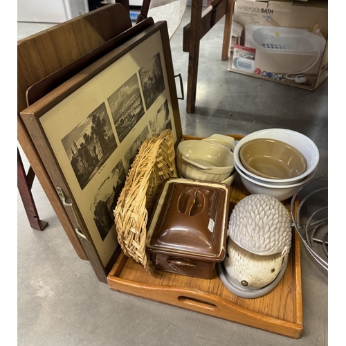 1825 - A quantity of kitchen items including A bin, hedgehog cheese dish, trays etc COLLECT ONLY