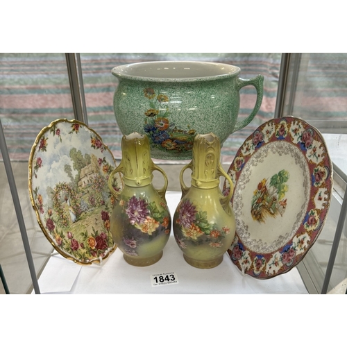 1843 - An Old Country Roses garden plate, pair of Edwardian vases, chamber pot etc