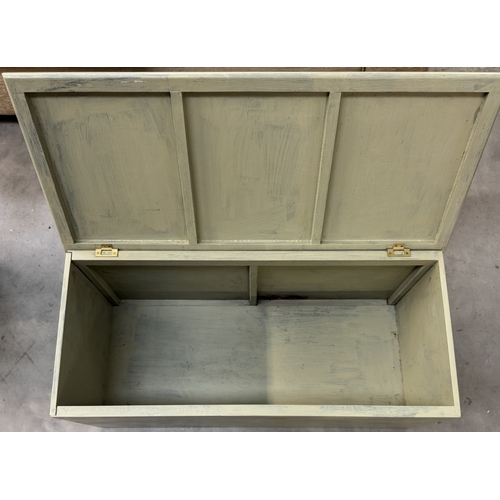 1880C - A green painted blanket box COLLECT ONLY