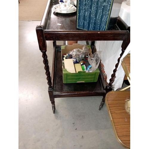 1929 - A 1930's oak tea trolley with barley twist legs COLLECT ONLY