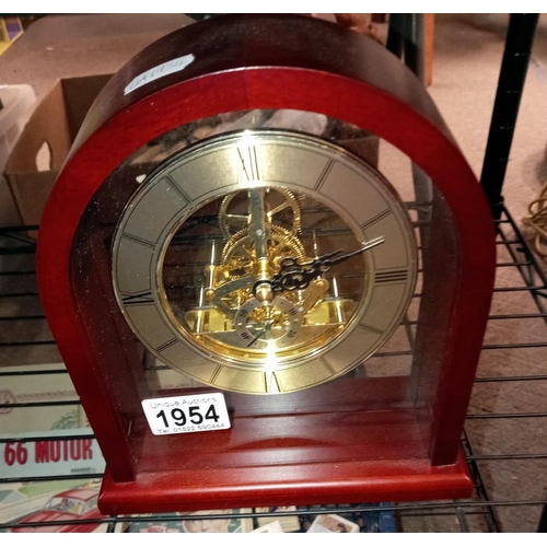 1954 - A decorative Quartz skeleton clock