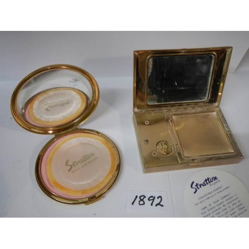 1892 - A Stratton powder compact and one other.