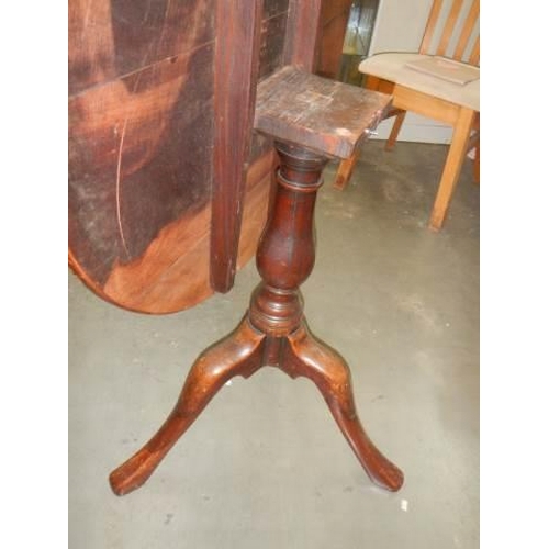 1901 - A Victorian circular mahogany tip top table, COLLECT ONLY.