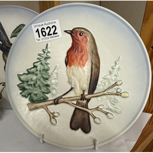 1622 - 6 Goebel wildlife collectors plates, edition 1 to 6 & 2 Goebel bird figures