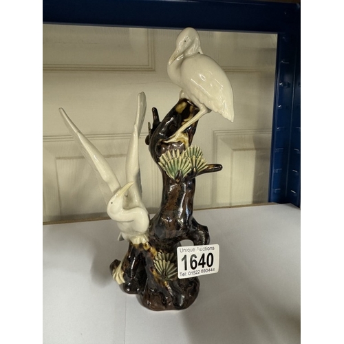 1640 - A vintage ceramic Heron bird group on a tree, height 24cm