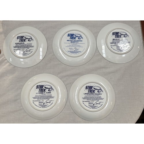 1702 - 15 Star Trek collectors plates