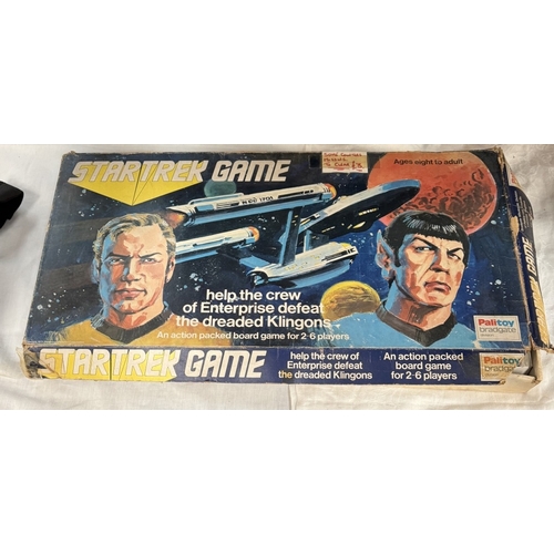 1795 - A selection of Star Trek board games etc. including Micropose Klingon Honor guard & special edition ... 