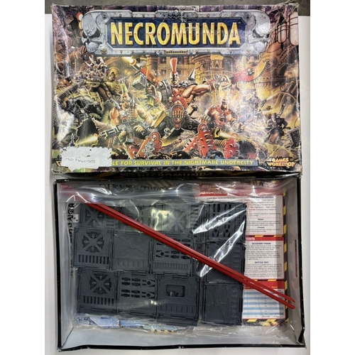 208 - A Games Workshop Necromunda set (Completeness unknown, please see images.)