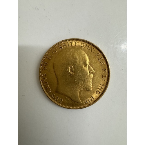 5 - A 1906 half Sovereign