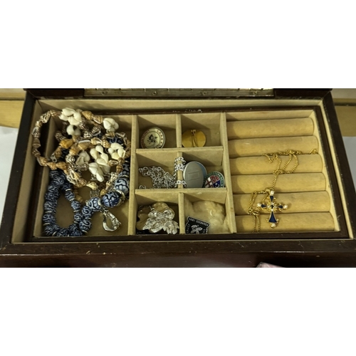 1796 - 3 Boxes of costume jewellery