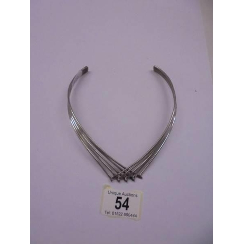 54 - A silver choker/necklace.