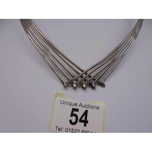 54 - A silver choker/necklace.