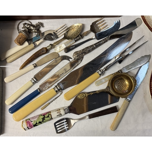 1926 - A quantity of cutlery including boxed sets