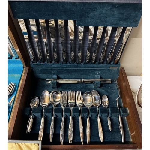 1926 - A quantity of cutlery including boxed sets