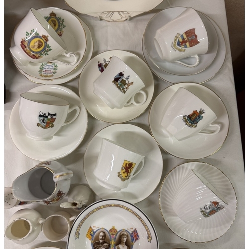 1949 - A quantity of vintage Royalty memorabilia