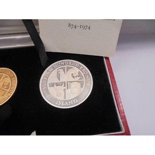 135 - A 1974 Icelandic cased coin collection in commemoration of the 1100th anniversary of the settlement ... 