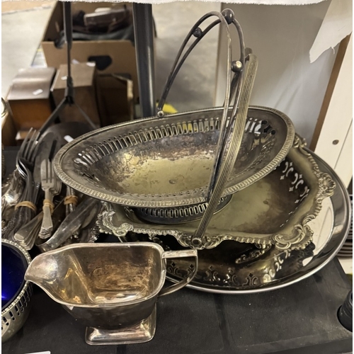 1910D - A quantity of silver plate & glass serving trays including a cake stand etc