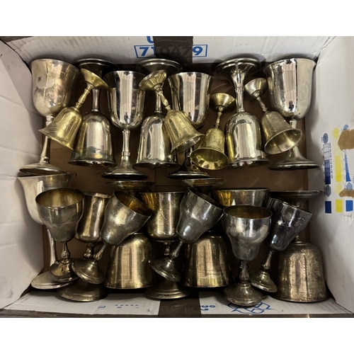 1910E - 2 Boxes of silver plates goblets