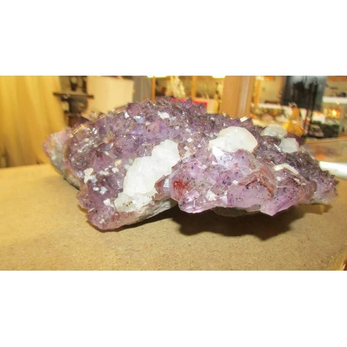 192 - A heavy amethyst cluster (over 6 kilos).