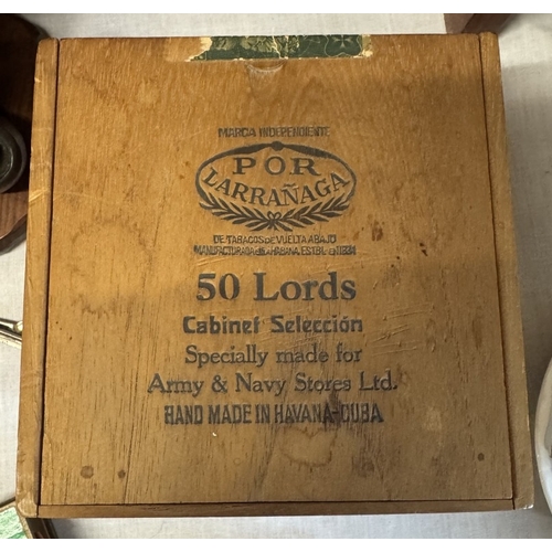 407 - A quantity of tobacciano colletors related items including a sealed box of Wicks President cigars & ... 