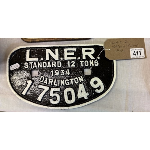 411 - A Darlington railway wagon plate (LNER)