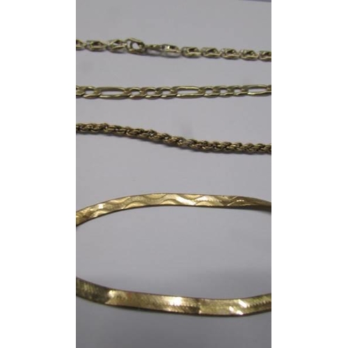 252 - Four 9ct gold bracelets, 14.8 grams.