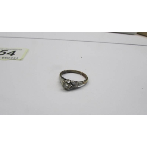 254 - Two 18ct gold and gold/platinum rings, both size L half, 4.5 grams.