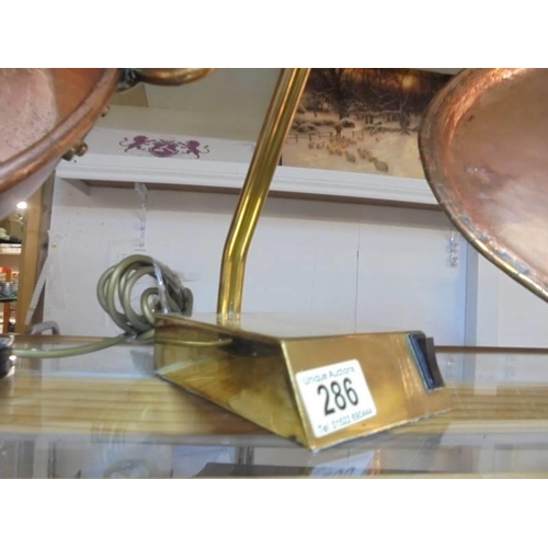 286 - A good quality brass desk lamp.