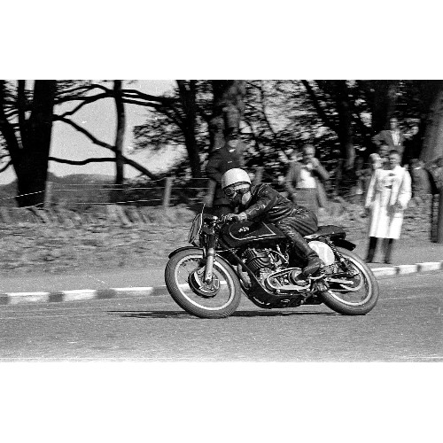 250 - Isle of Man TT – Small box containing 16 uncut rolls of 35mm negatives consisting of over 500 images... 