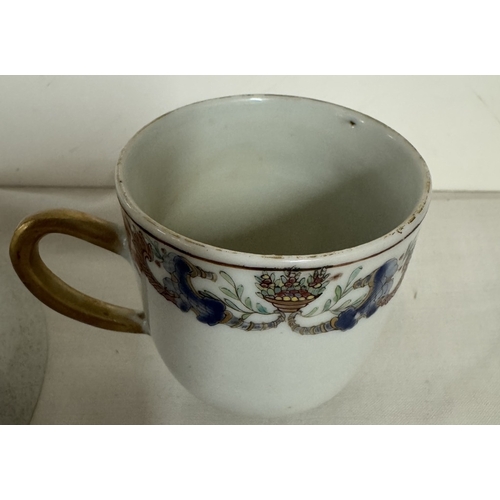 682 - A fine 18th century hand painted cup & saucer (unmarked)