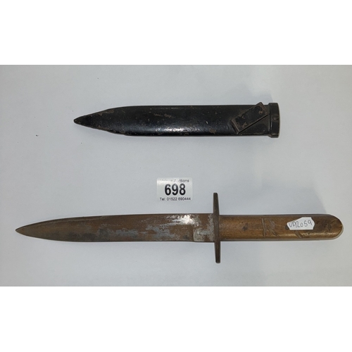 698 - A Bayonet