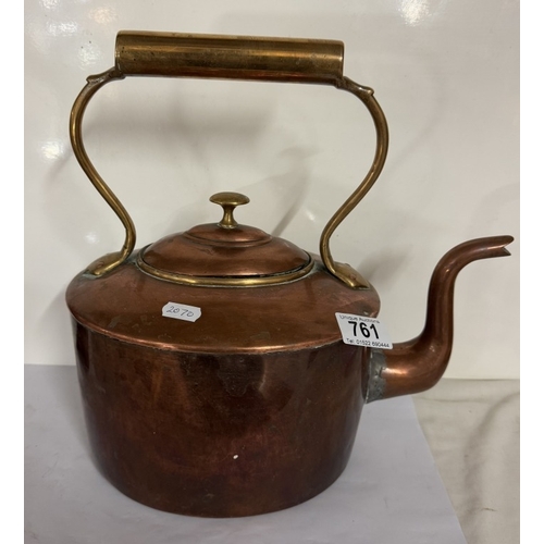 761 - A Victorian copper kettle with dovetail joints