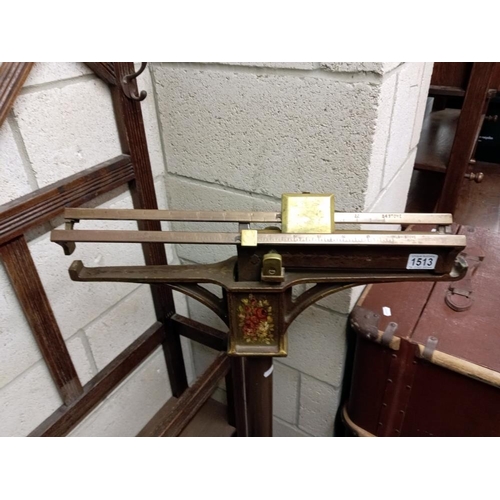 1513 - A set of vintage Avery weighing scales